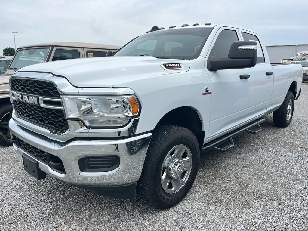 2024 RAM 3500 Tradesman 4X4 Crew Cab LWB's photo