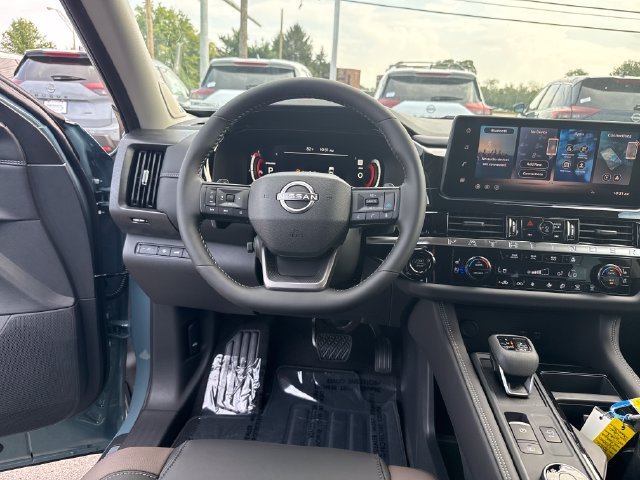 New 2026 Green Nissan Platinum image 16