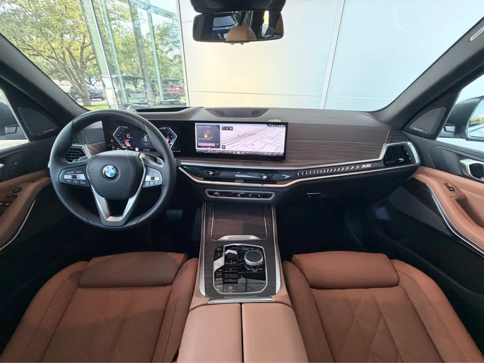 Used 2026  BMW sDrive40i image 25