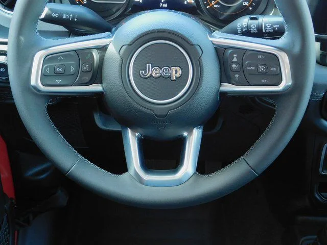 2025 Jeep Wrangler 4-Door Sahara - Photo 7