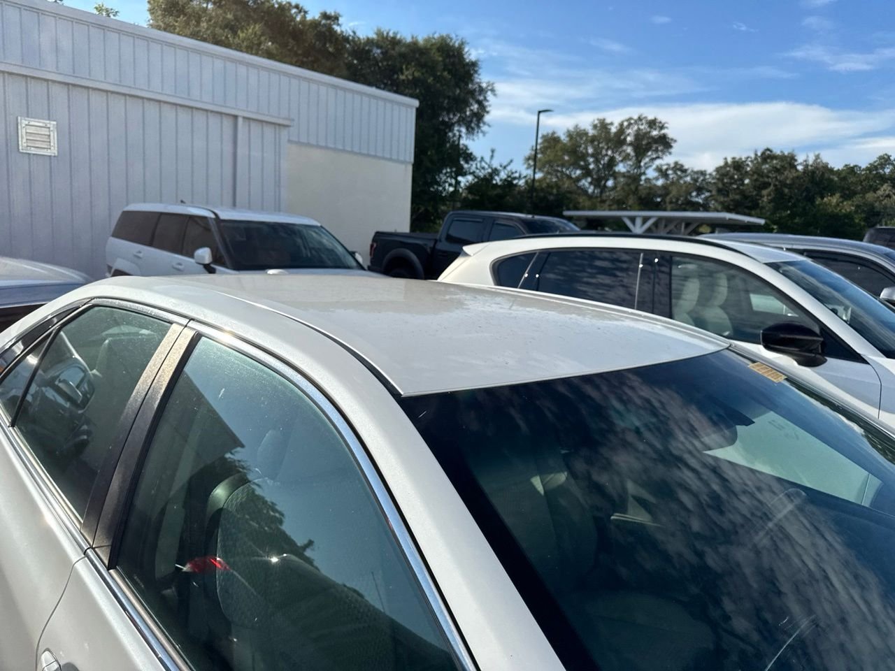 Used 2015 White Toyota SE image 5