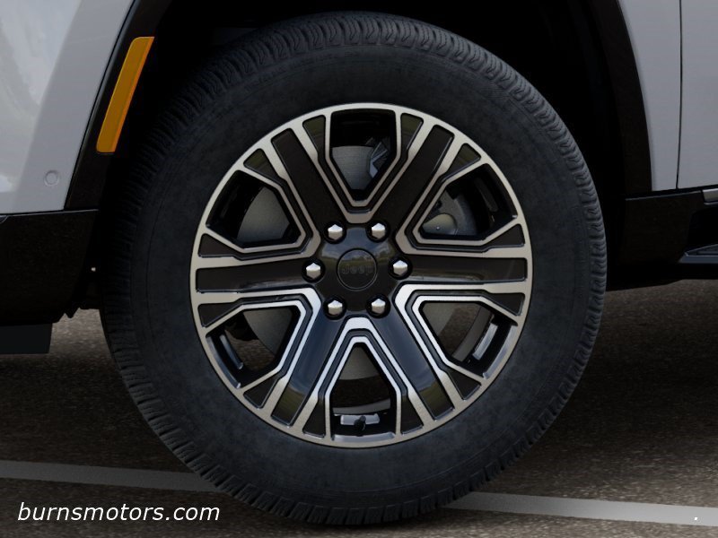 New 2026 Bright White Clear-Coat Exterior Paint Jeep 4x2 image 8