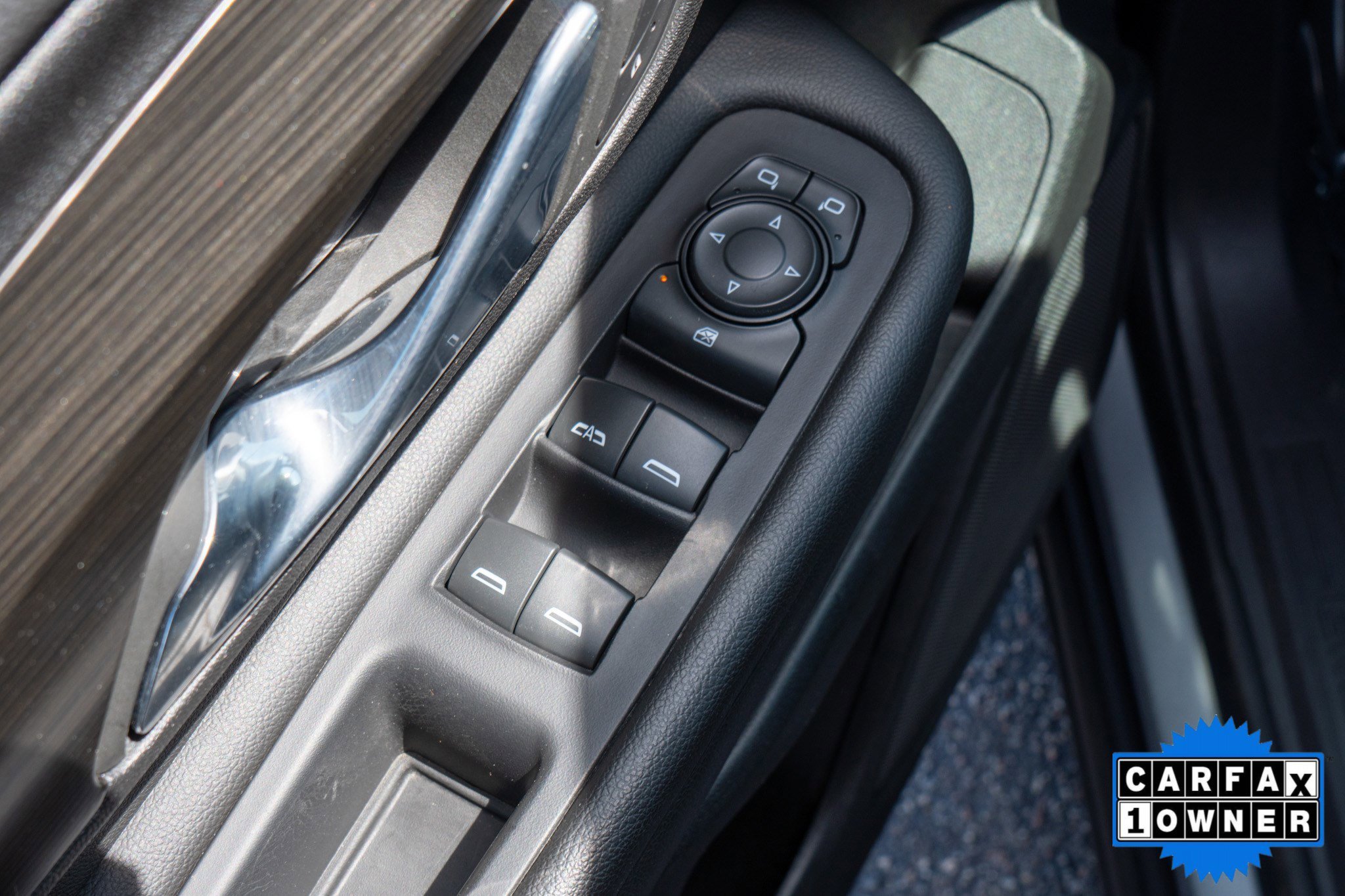 2023 GMC Terrain SLE - Photo 13
