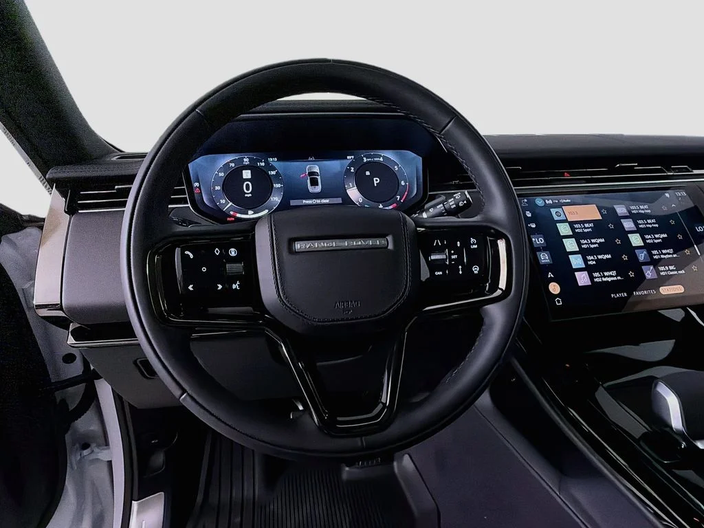 New 2027 Fuji White Land Rover Dynamic SE image 11