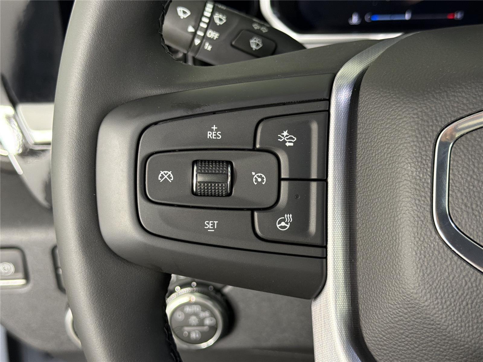 2026 GMC Sierra 1500 SLT - Photo 24