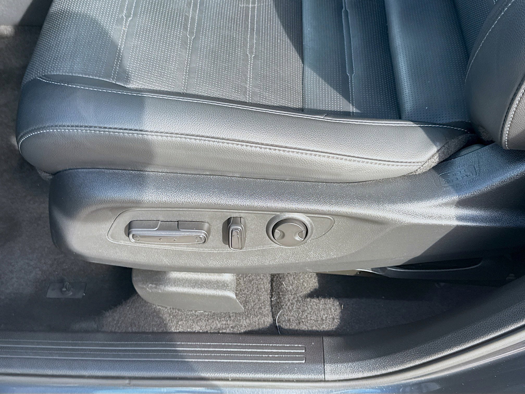 2024 Honda CR-V EX-L - Photo 17