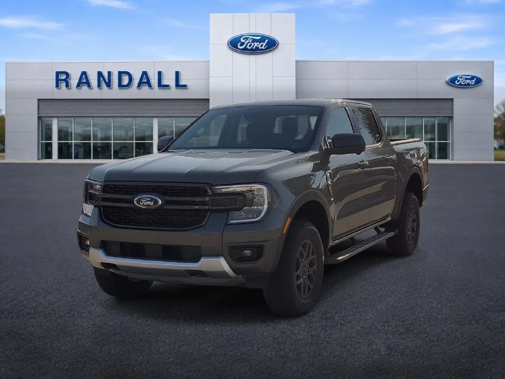 New 2026 Marsh Gray Ford XLT image 2