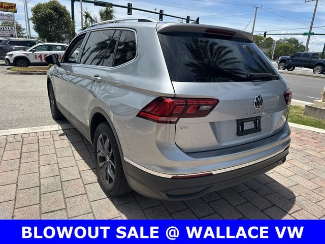 Used 2023 Silver Volkswagen 2.0T SE image 9