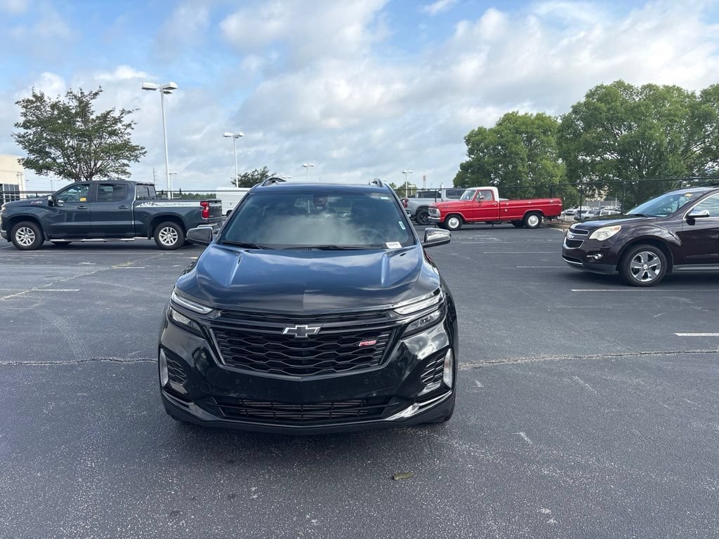 Used 2024 Mosaic Black Metallic Chevrolet RS image 9