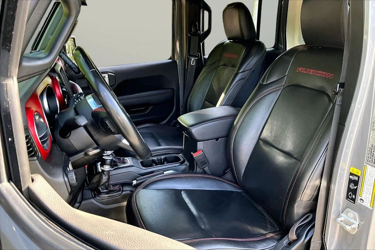 Used 2023 Gray Jeep Rubicon image 21