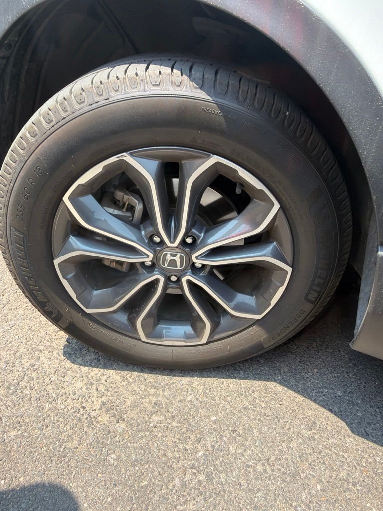 Used 2020  Honda EX image 10