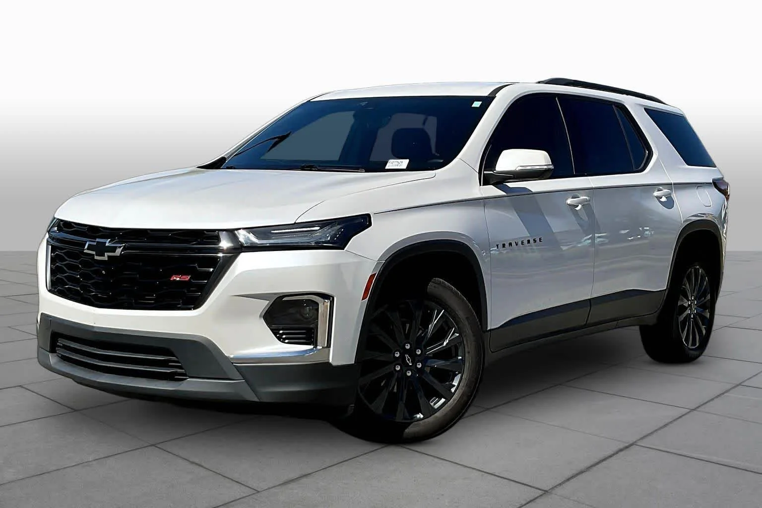 Used 2023 Iridescent Pearl Tricoat Chevrolet RS image 2