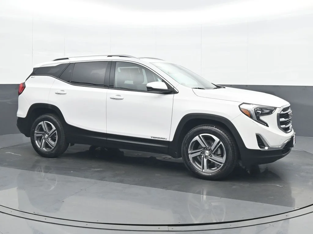 Used 2021 White GMC SLT image 8