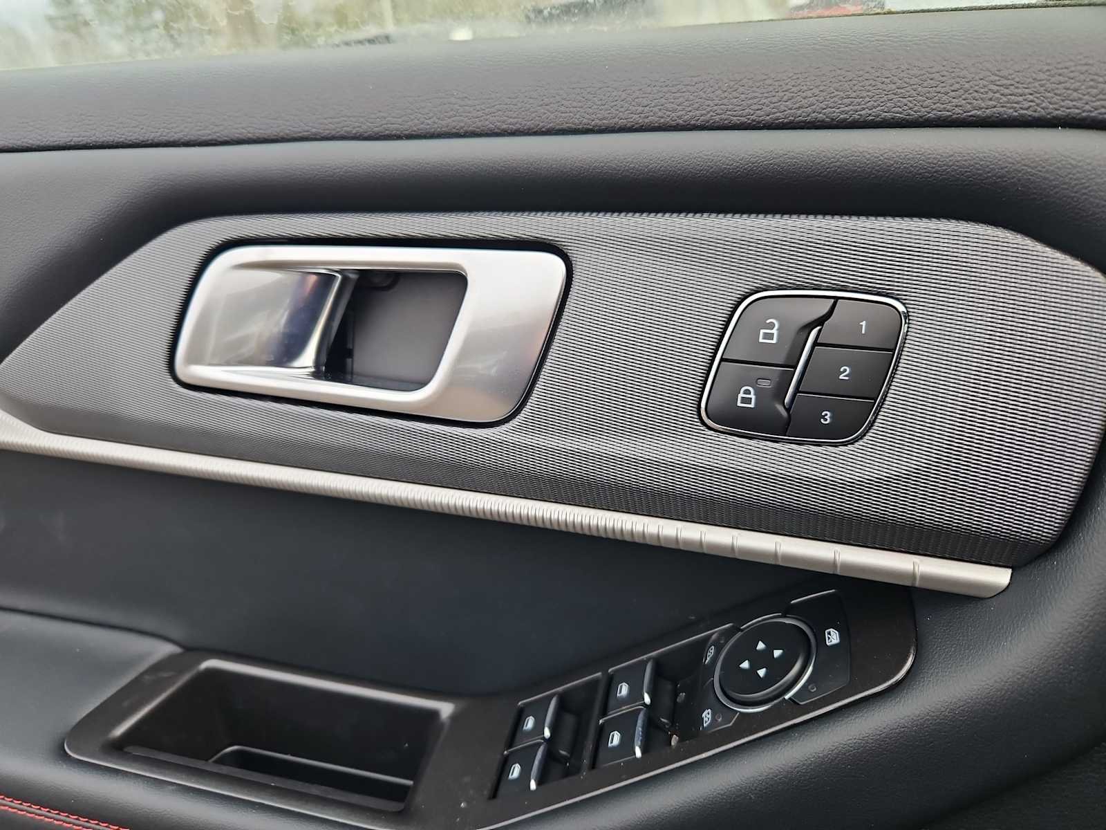 New 2026 Carbonized Gray Metallic Ford ST-Line image 11