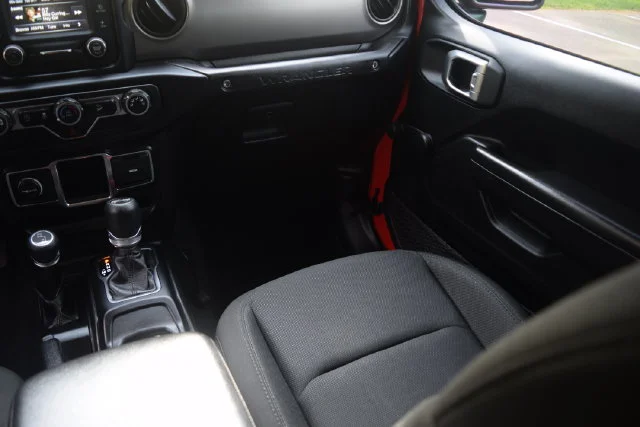 Used 2019 Red Jeep Sport image 14