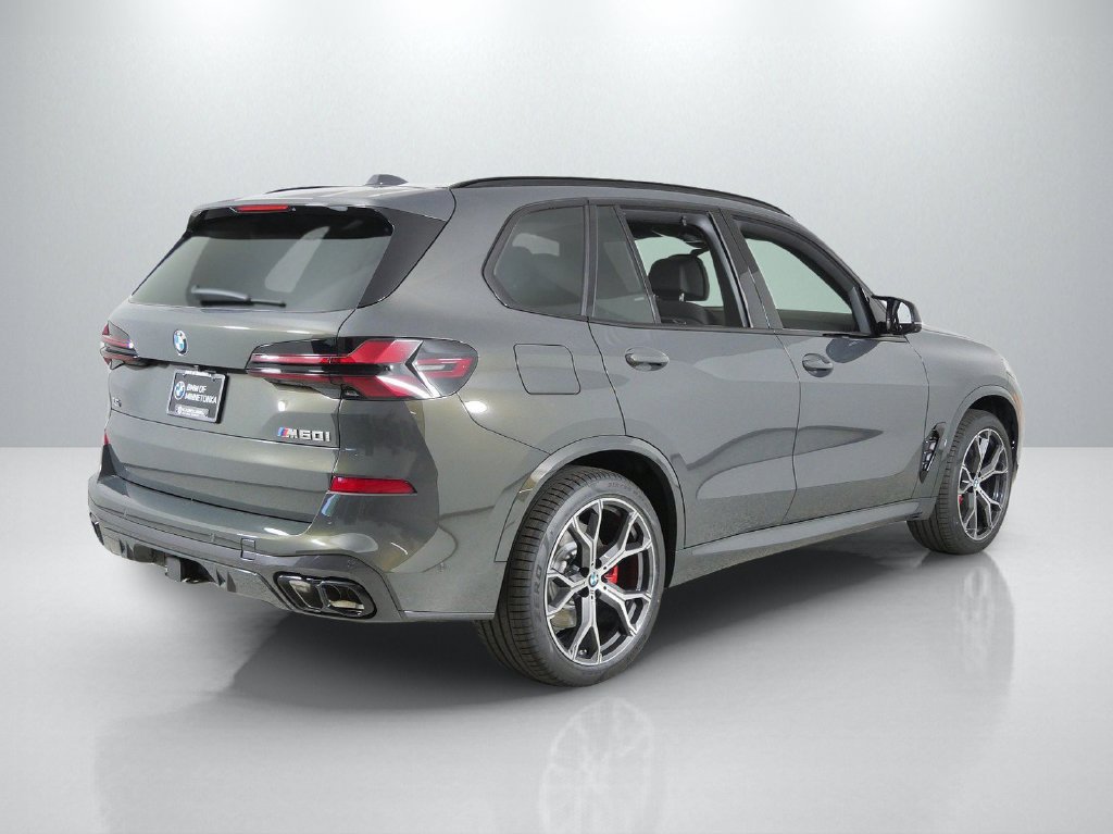 New 2026 Dravit Grey Metallic BMW M60i image 9