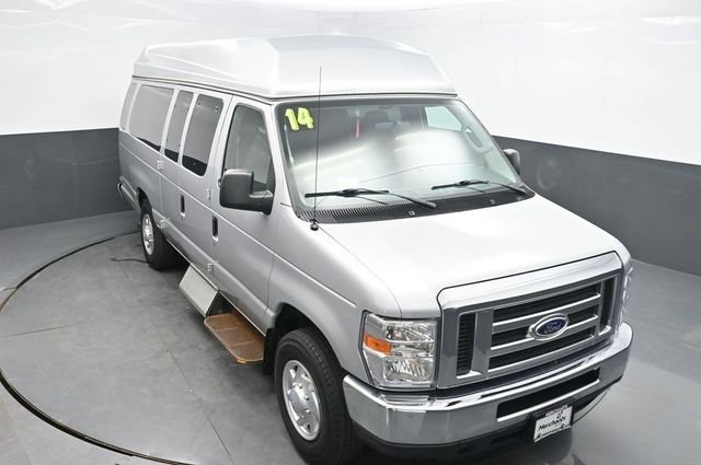 Used 2014 Silver Ford Commercial image 33