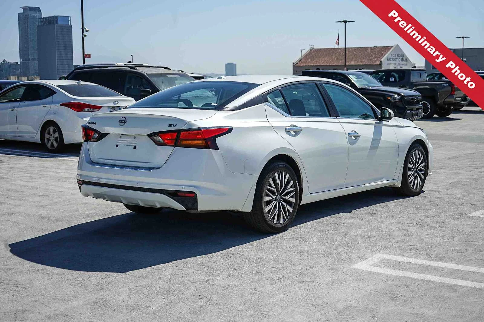 Used 2023 Pearl White Tricoat Nissan 2.5 SV image 6