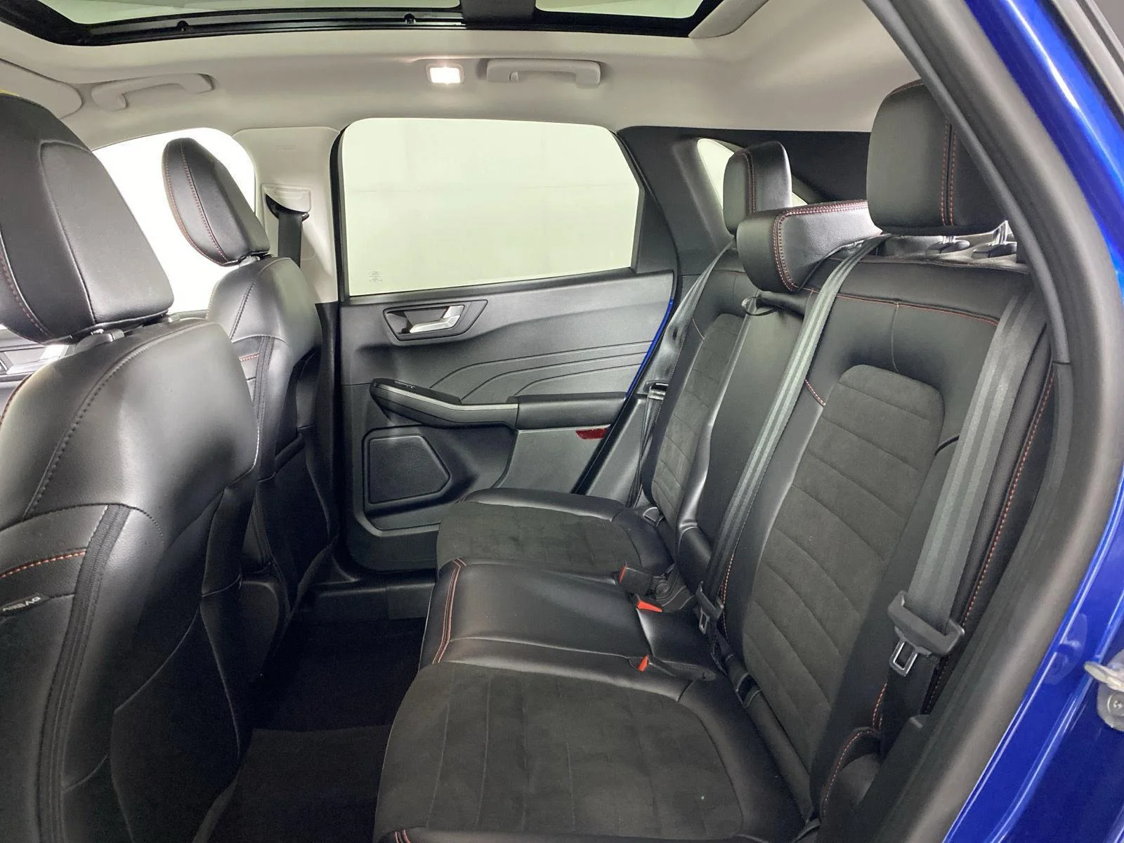Used 2022 Atlas Blue Ford SEL image 24