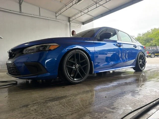 Used 2023 Aegean Blue Metallic Honda Si image 1