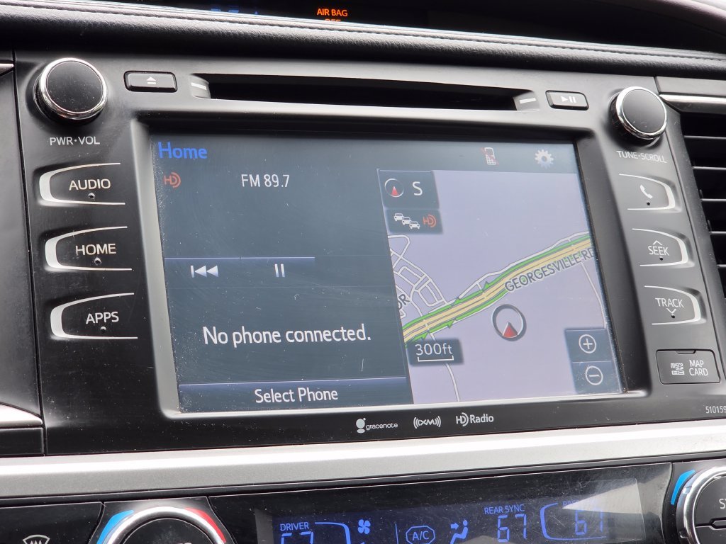 Used 2016 Blue Toyota XLE V6 image 24