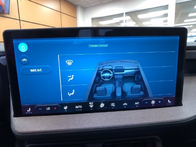 New 2026 Azure Gray Metallic Tri-Coat Ford XLT image 17
