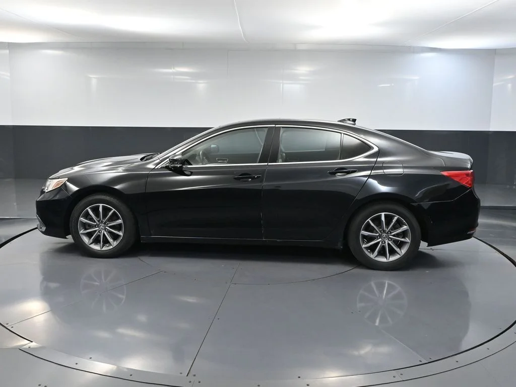 Used 2020 Black Acura 2.4L image 6