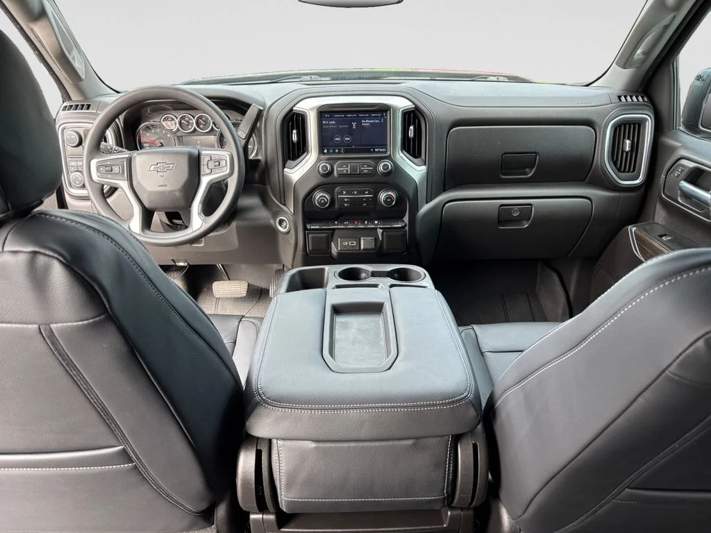 Used 2020 Black Chevrolet RST image 14