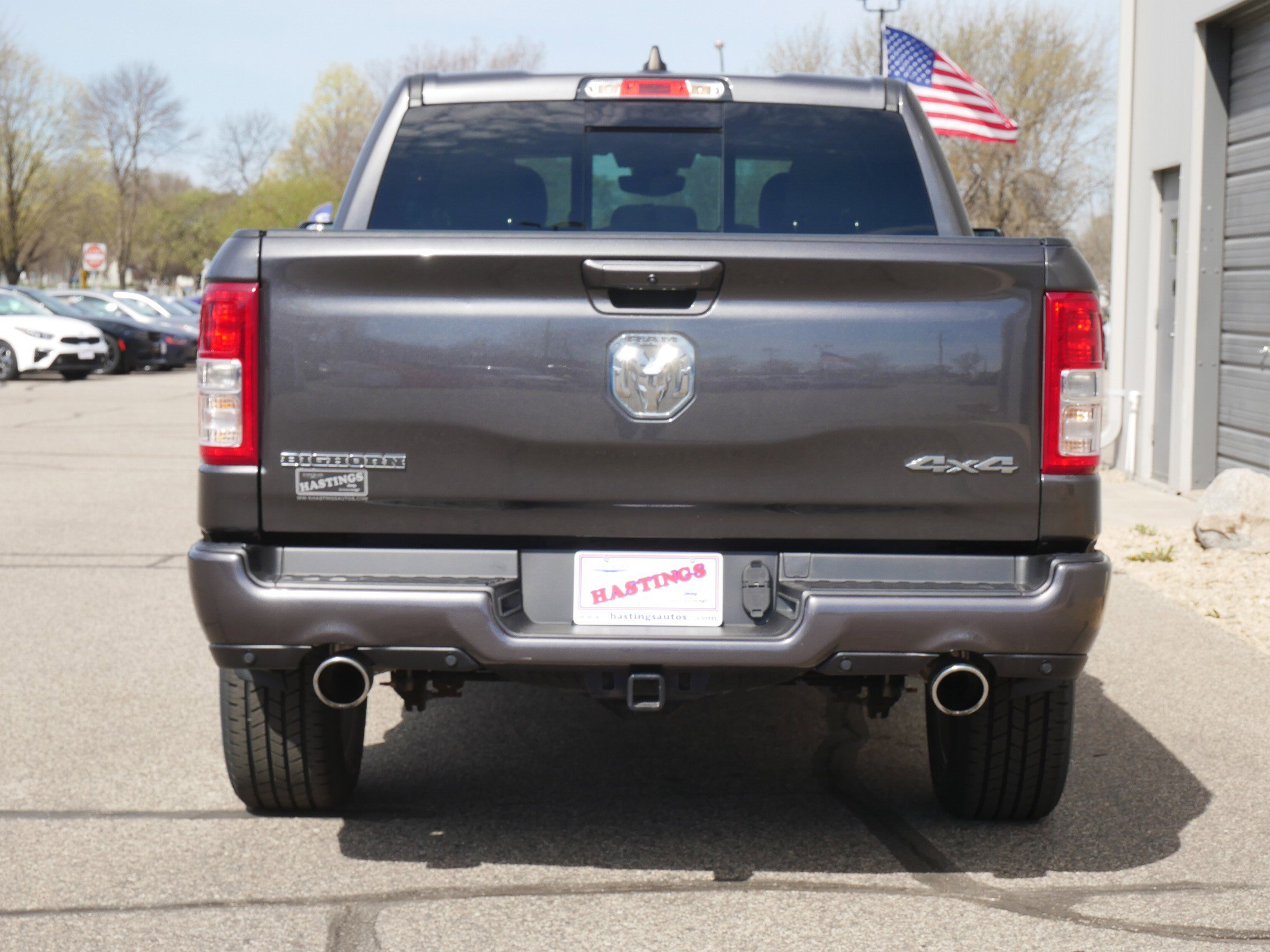 Certified Used 2022 Granite Crystal Metallic Clearcoat Ram Big Horn image 4