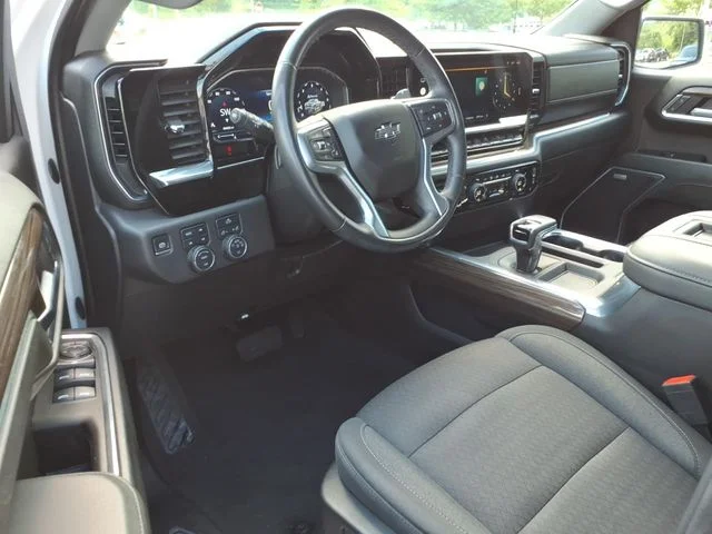 Certified Used 2022 White Chevrolet RST image 21