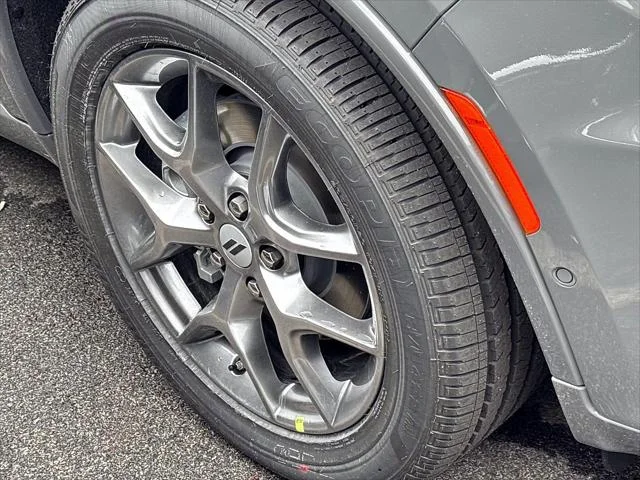 New 2026 Destroyer Gray Clear-Coat Exterior Paint Dodge GT PLUS image 5