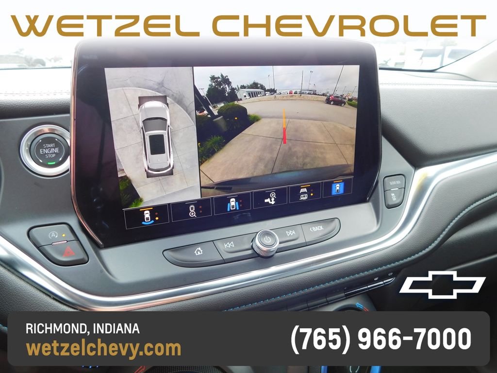 Used 2025 Gray Chevrolet RS image 37