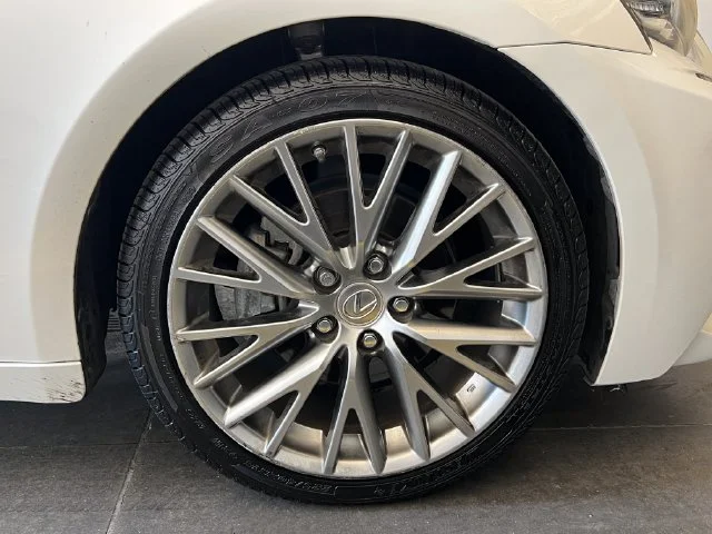 Used 2015 Starfire Pearl Lexus 250 image 12
