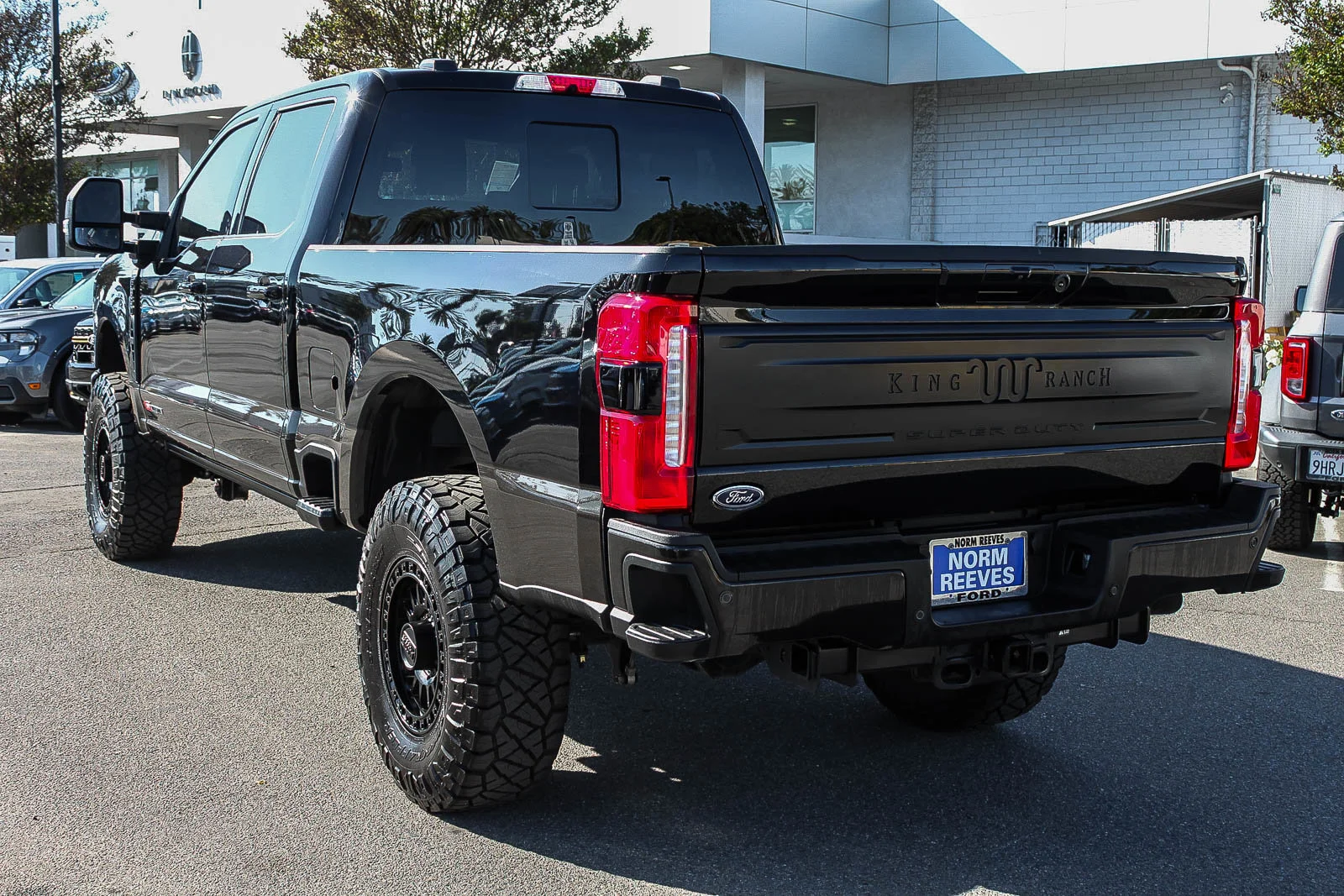 New 2025 Agate Black Metallic Ford F-350® King Ranch® image 8