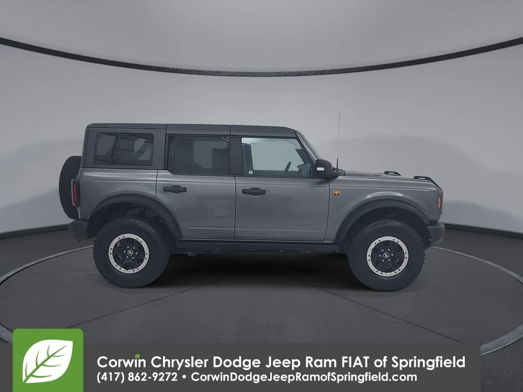 Used 2023 Gray Ford Badlands image 17
