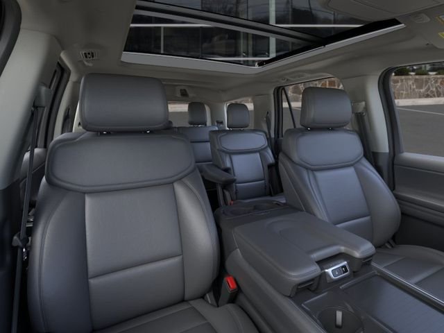 New 2026 Star White Metallic Tri-Coat Ford Active image 10