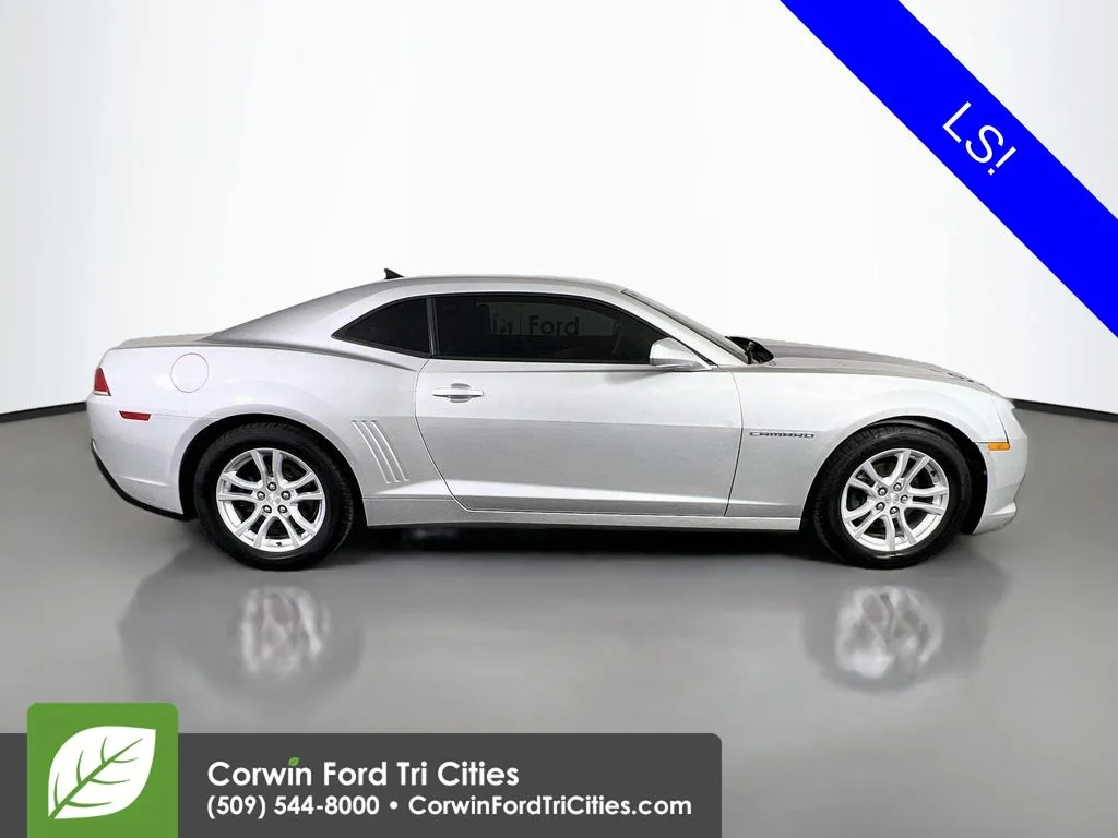 Used 2014 Silver Ice Metallic Chevrolet 2LS image 17