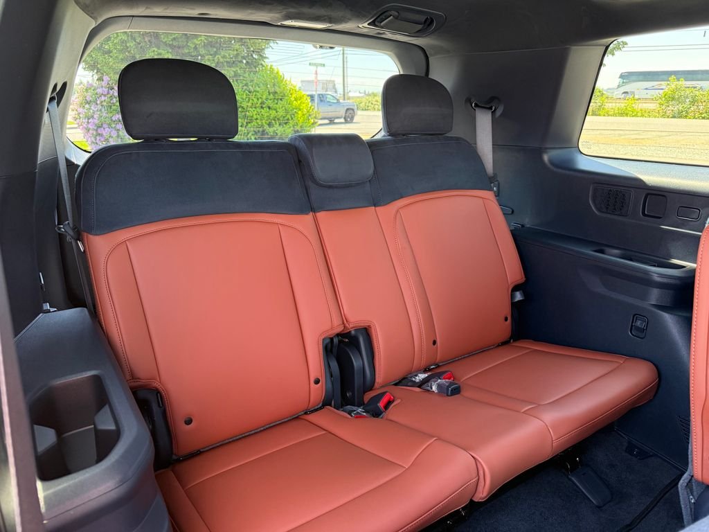 New 2027 Ivory Silver Kia SX-PRESTIGE image 14