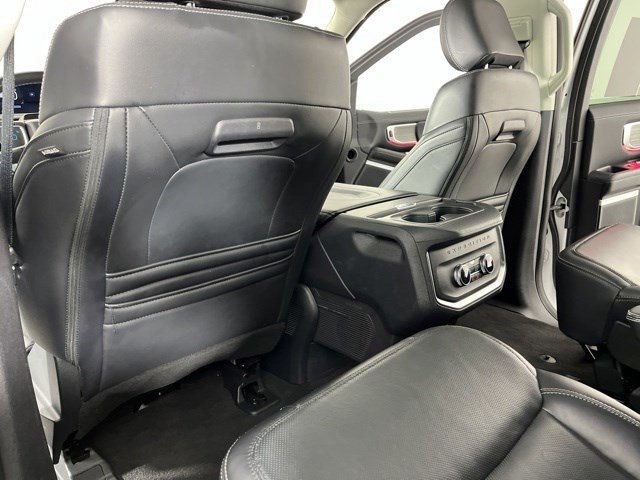 Certified Used 2025 Oxford White Ford Platinum image 37