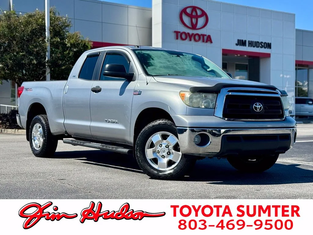 Used 2011 Silver Toyota Grade image 1