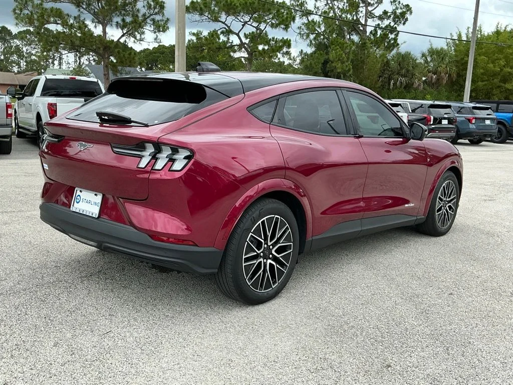 Used 2025 Red Ford Premium image 14