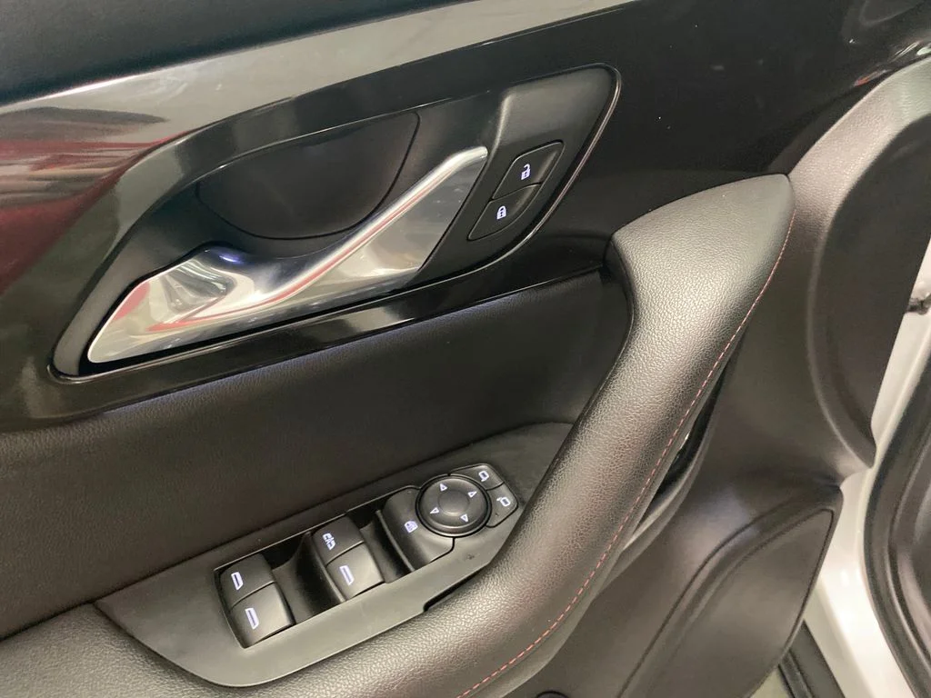 Used 2021 Silver Chevrolet RS image 12