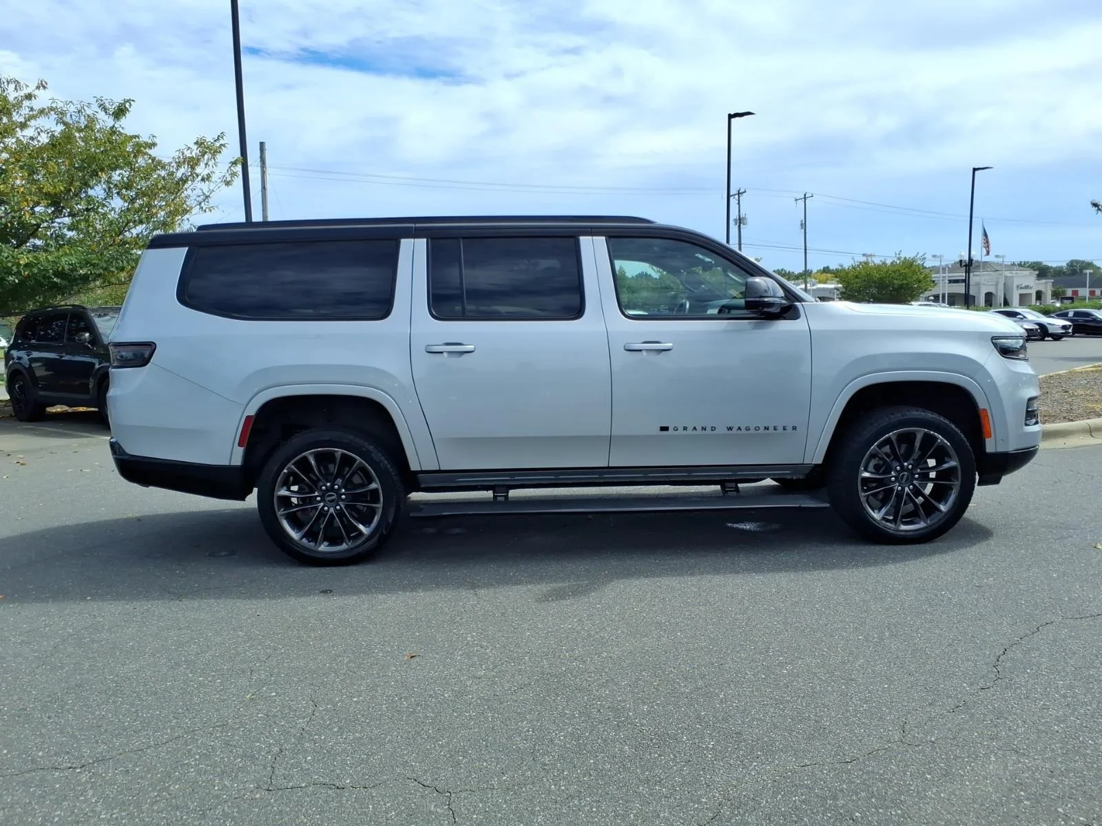Used 2024 Silver Zynith Jeep Series II image 13