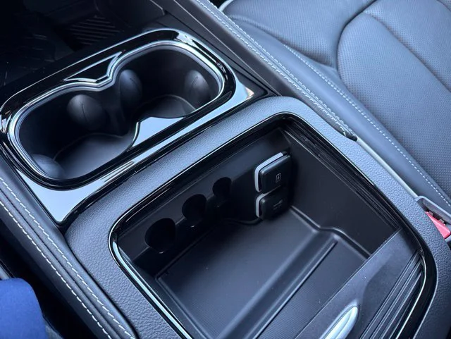 New 2027 Black Chrysler Limited image 25