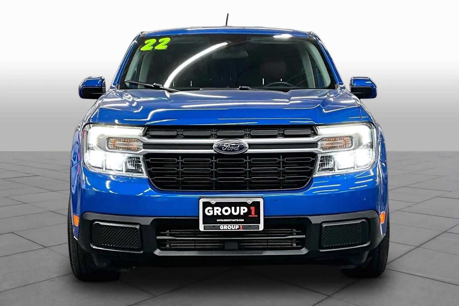 Used 2022 Velocity Blue Metallic Ford Lariat image 3