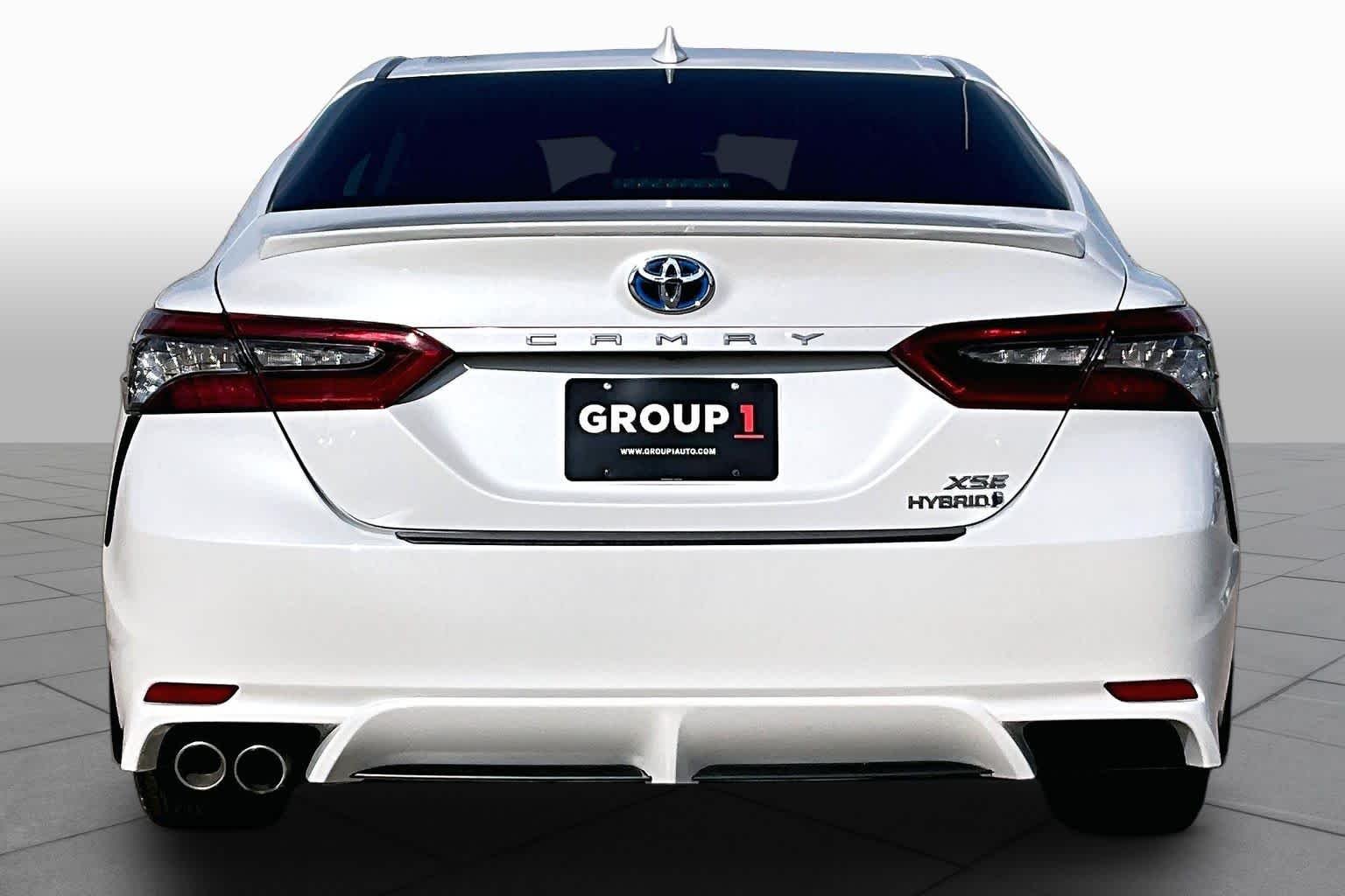 Used 2023 Wind Chill Pearl Toyota Hybrid XSE image 5