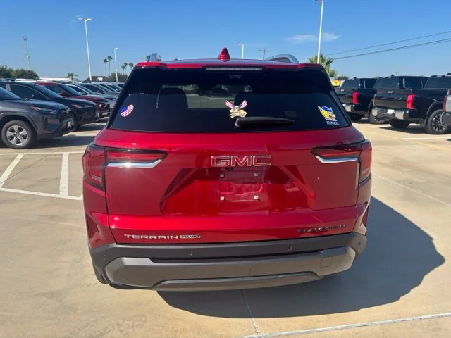 Used 2025 Red GMC Elevation image 5