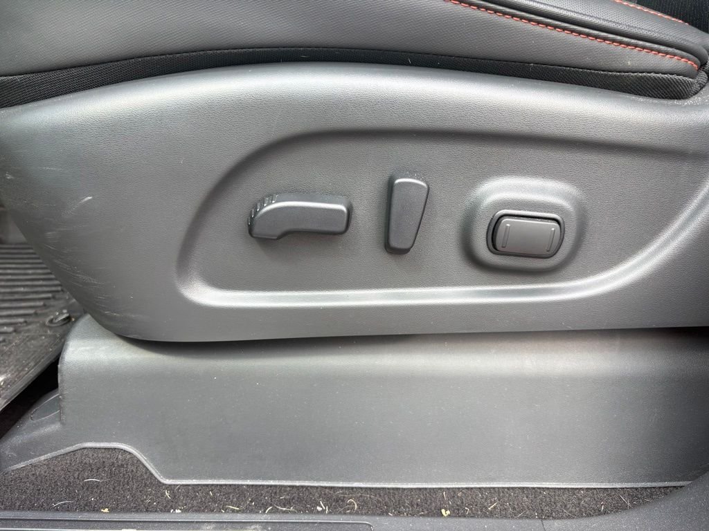 Certified Used 2024 Red Nissan PRO-4X image 15