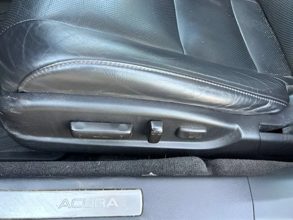Used 2017 Modern Steel Metallic Acura 3.5L V6 image 18