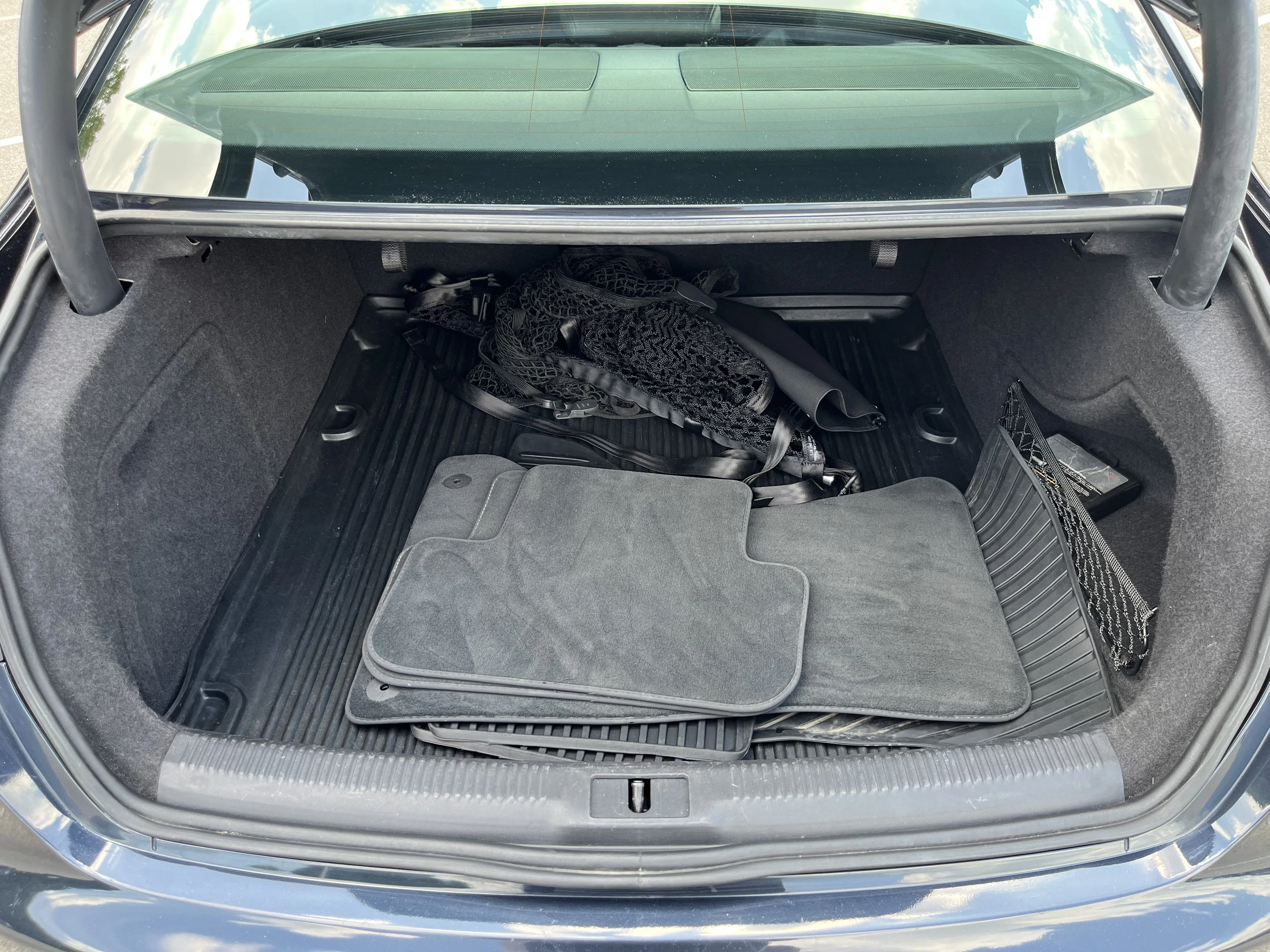 Used 2013 Moonlight Blue Pearl Audi Premium Plus image 28